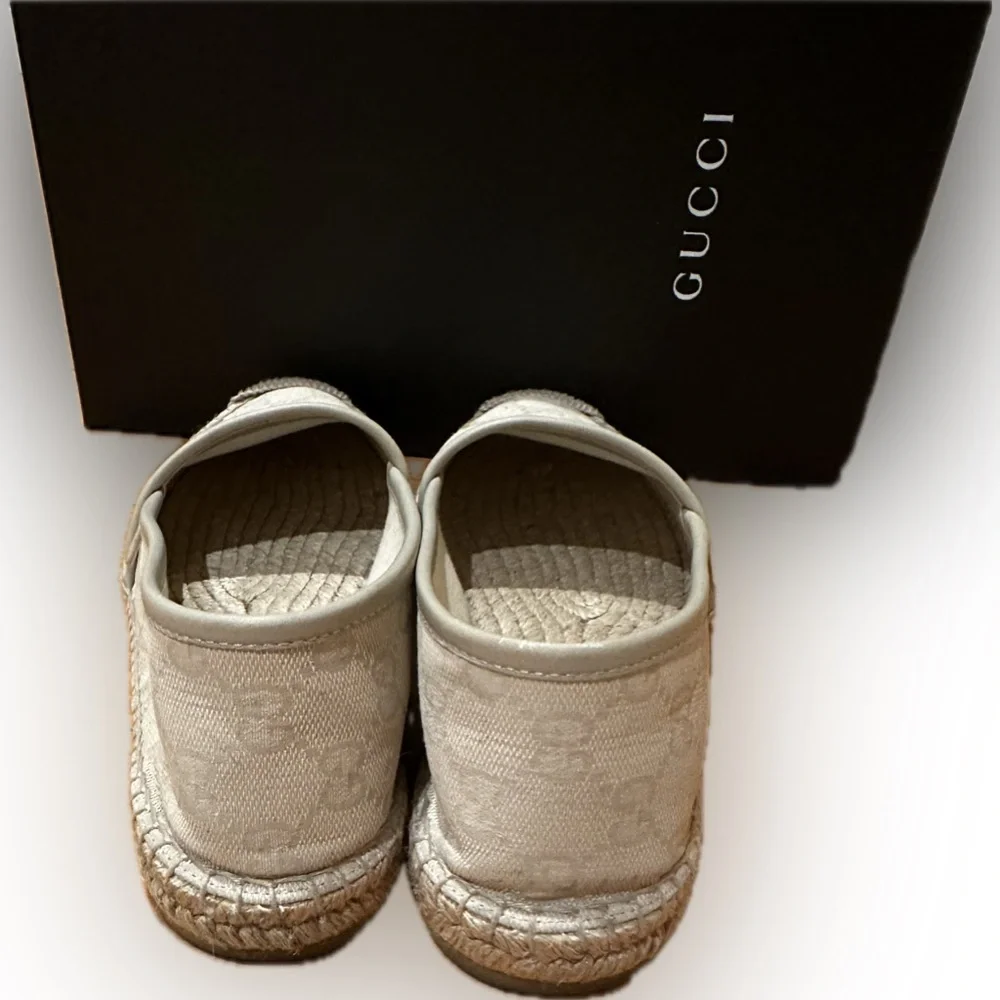 GUCCI Auth Espadrilles Beige Like New sz8
